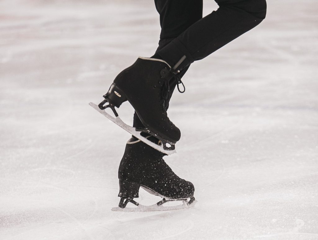 ice skating in courchevel